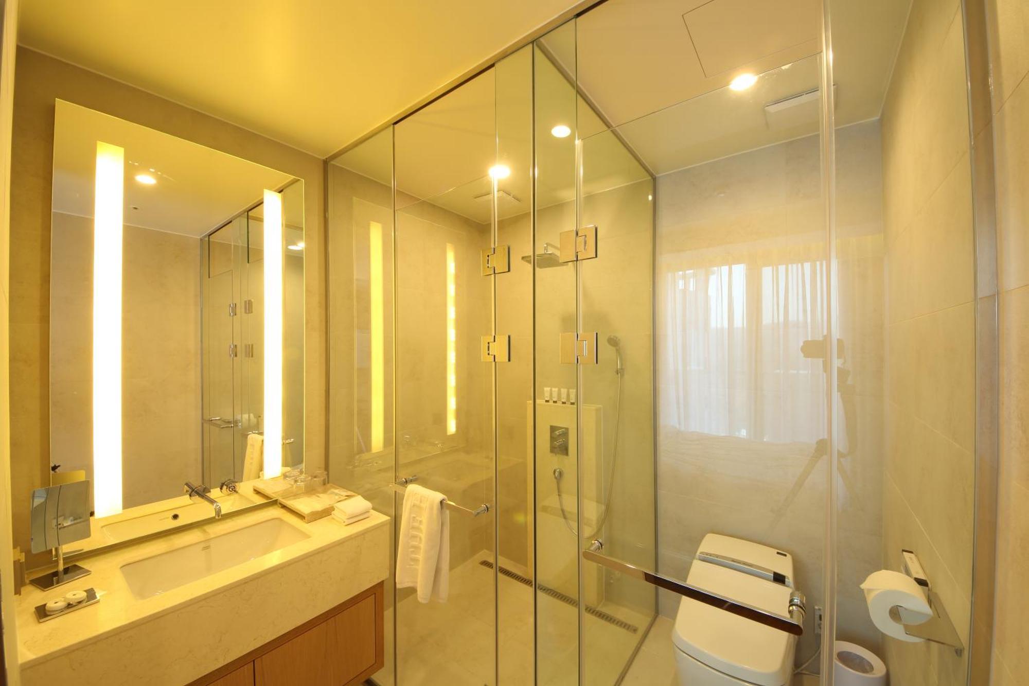 Hwaseong Benikea The H Hotel חדר תמונה