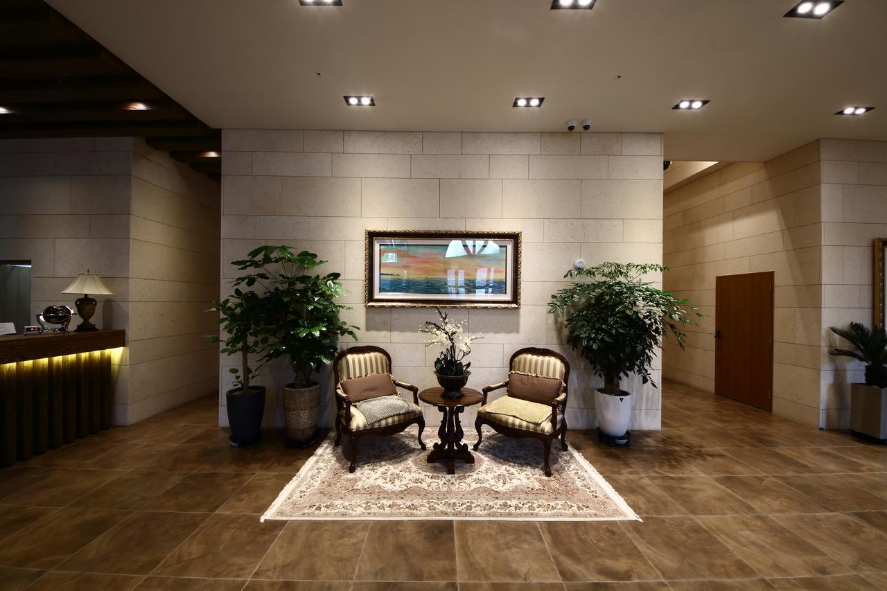 Hwaseong Benikea The H Hotel מראה חיצוני תמונה