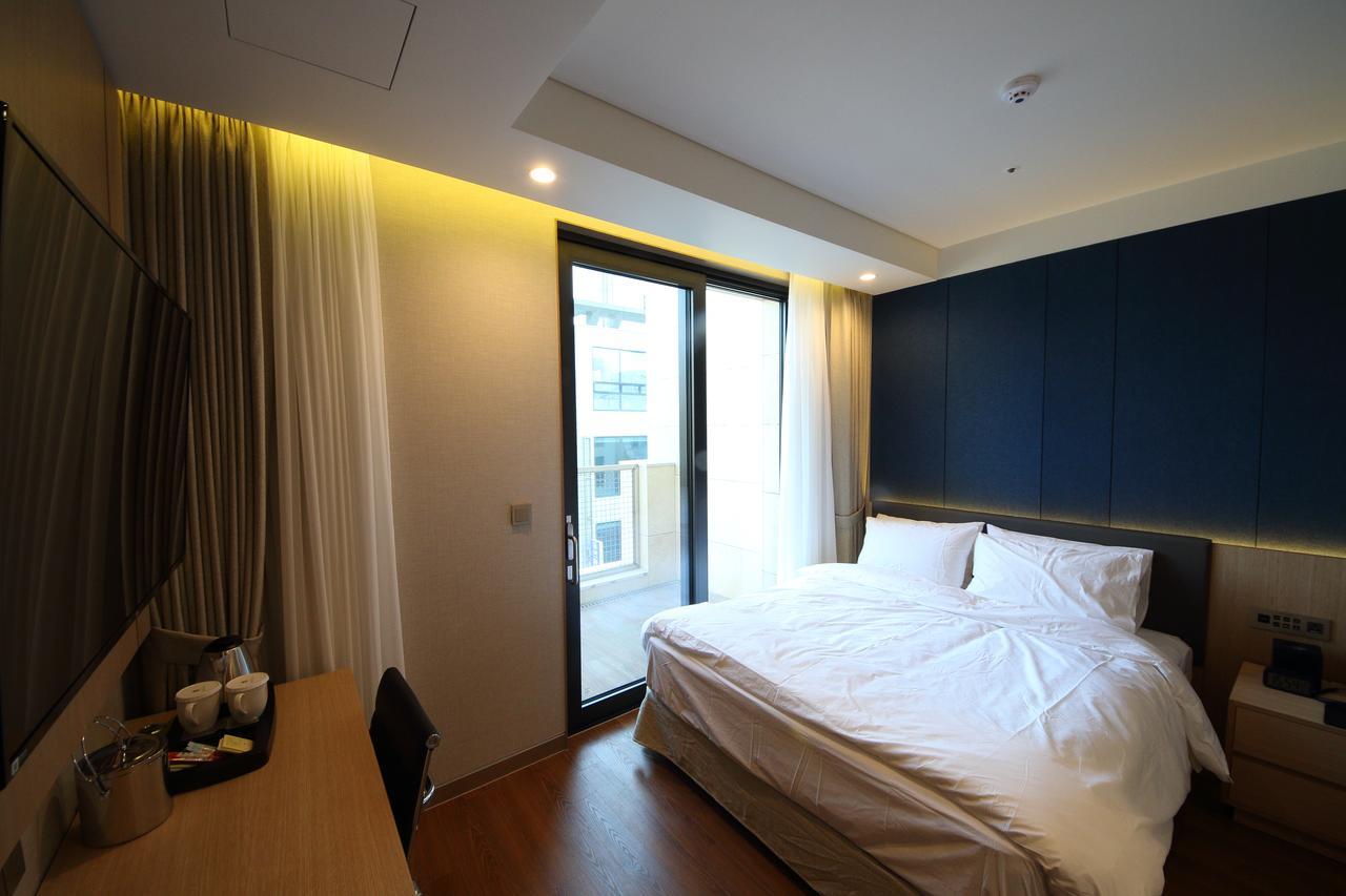 Hwaseong Benikea The H Hotel מראה חיצוני תמונה
