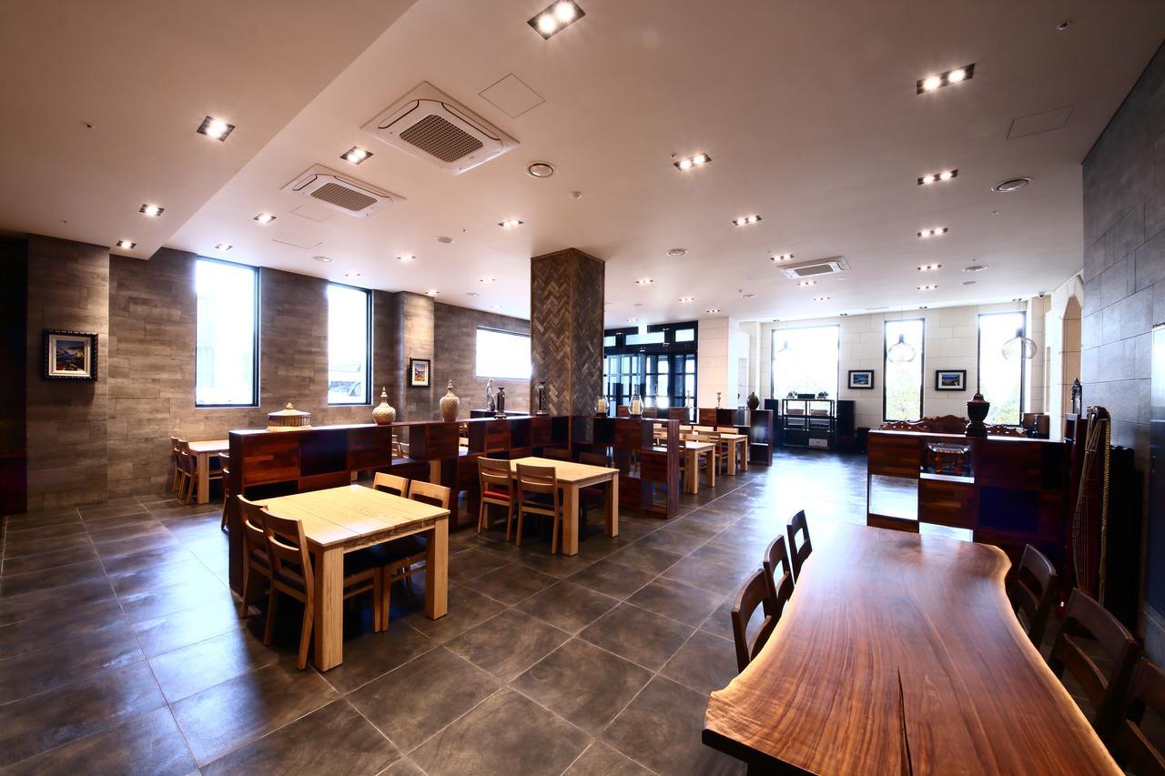 Hwaseong Benikea The H Hotel מראה חיצוני תמונה